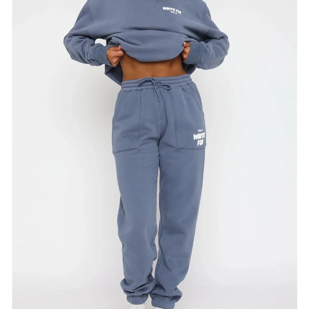 White Fox Boutique Slate Blue Jogger Pants brand new - Picture 2 of 3